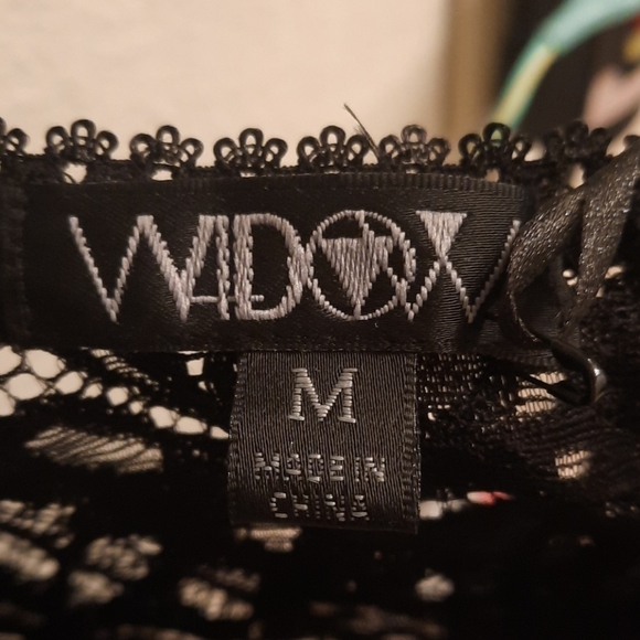 Widow lace corsets top - Picture 3 of 6